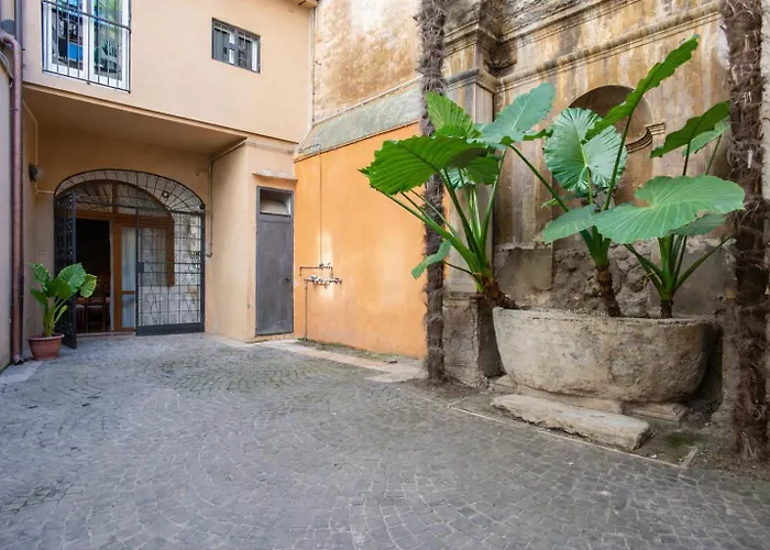 Santa Caterina By The Pantheon Apartment *